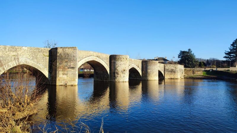Visit EVERYTHING in the Region of Poitiers in a Day-Tour - Key Points
