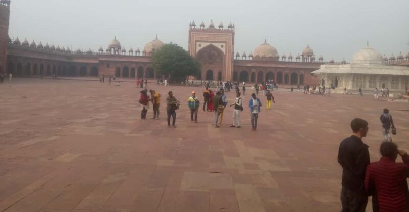 Visit Fatehpur Sikri, Chand Baori From Agra - Itinerary Details