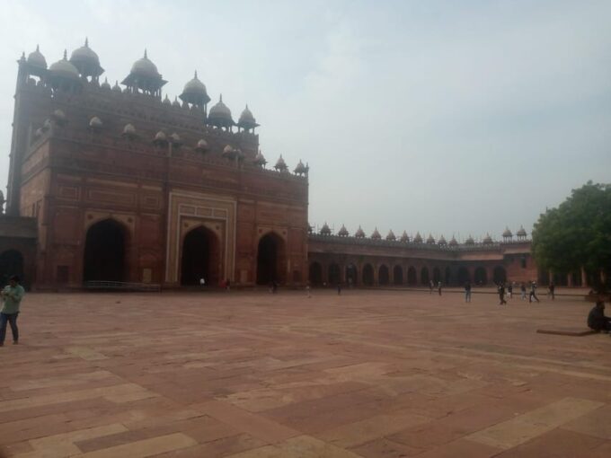 Visit Fatehpur Sikri, Chand Baori From Agra - Flexible Travel Plans