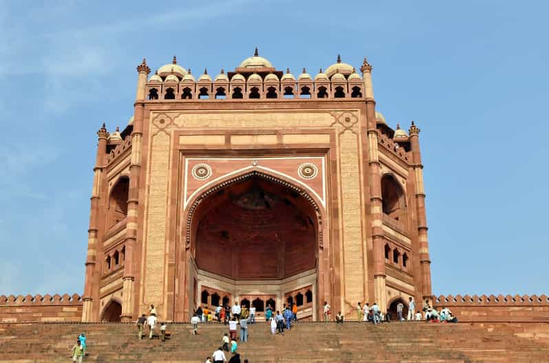 Visit Fatehpur Sikri, Chand Baori With Jaipur Drop From Agra - Key Points
