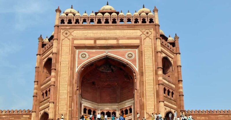 Visit Fatehpur Sikri, Chand Baori With Jaipur Drop From Agra - Historical Significance