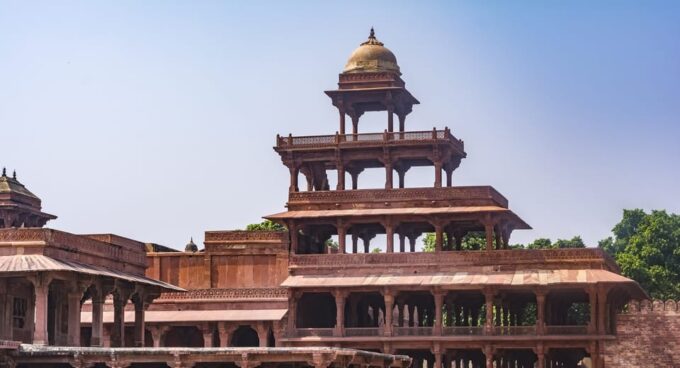 Visit Fatehpur Sikri, Chand Baori With Jaipur Drop From Agra - Jaipur Drop Included