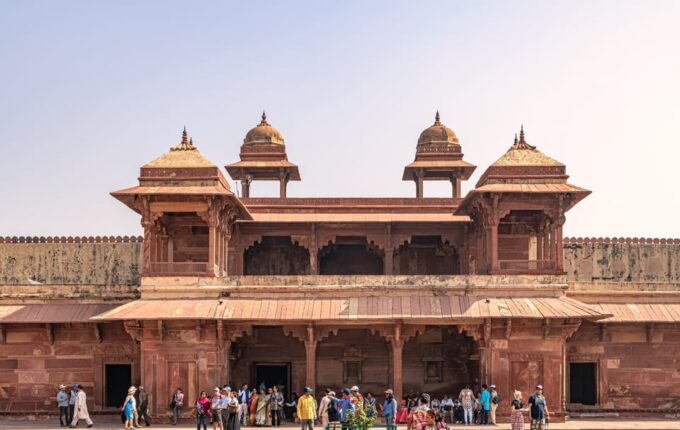 Visit Fatehpur Sikri, Chand Baori With Jaipur Drop From Agra - Frequently Asked Questions