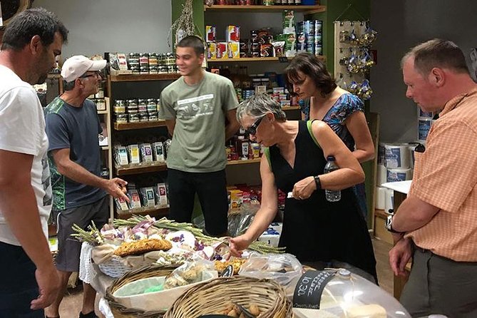 Visit Knossos & Heraklion City (Walking and Tasting Tour) - Local Tasting Experiences