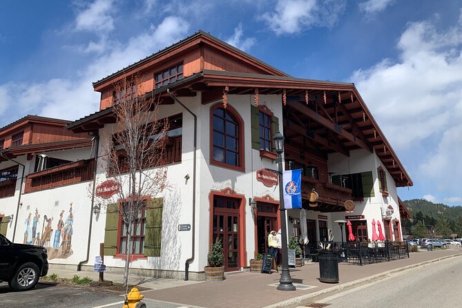 Visit Leavenworth on a Guided Cascades and Snoqualmie Falls Tour - Why Choose This Tour