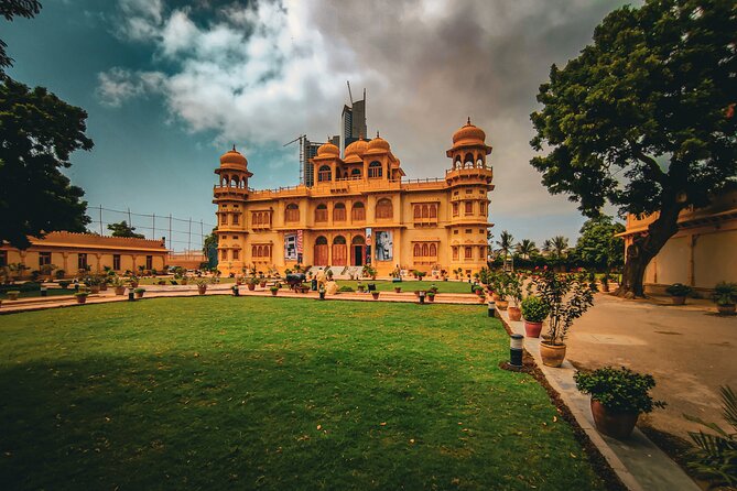 Visit Mohatta Palace Zainab Market & Burns Road - Haleem Details
