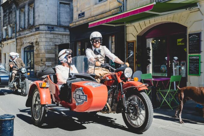 Visit of Bordeaux and Excursion in a Vineyard - Vintage Sidecar Excursion