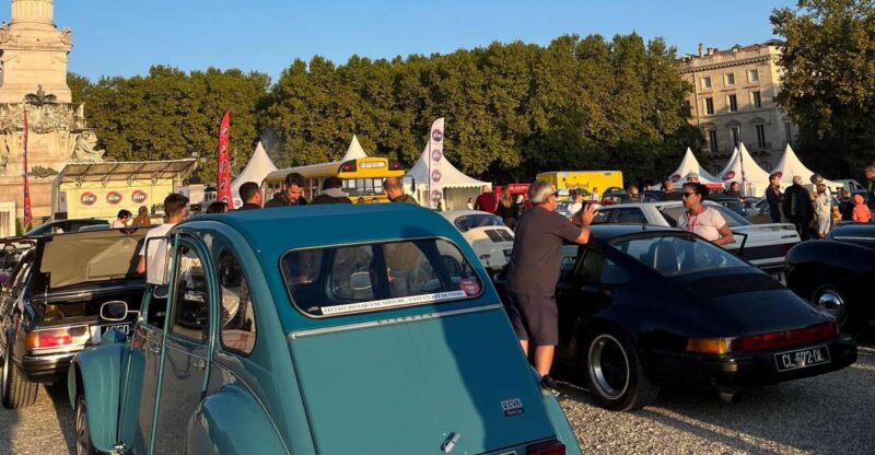 Visit of Bordeaux UNESCO by 2CV Car & Delicacies - Experience Bordeauxs Cultural Attractions