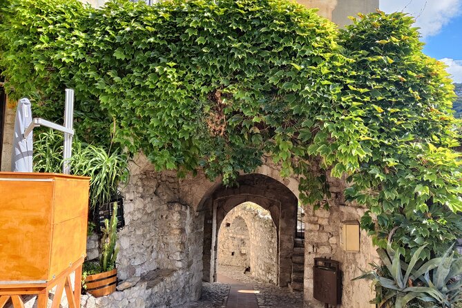 Visit of the Medieval Village of Èze - Accessibility and Recommendations