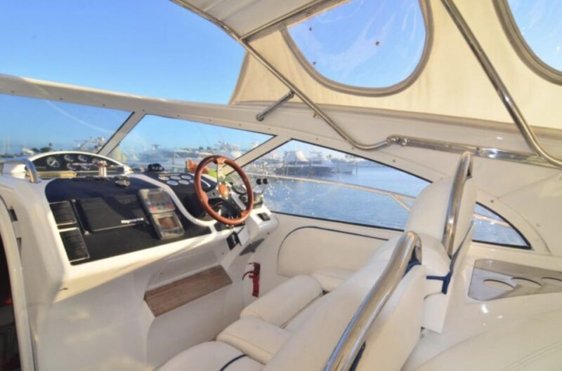 Visit Palmilla, Saona or Catalina Island on a Private Yacht - Included Amenities and Services