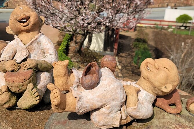 Visit Pottery Village , Make Small Pottery & Taste Local Food - Visiting Bujeon Market (Alternative)
