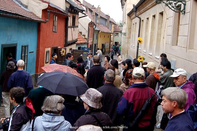 Visit Prague Castle & Lobkowicz Palace: Private Half-Day Tour - Tour Details