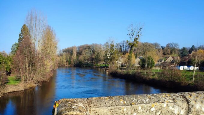 Visit St-Savin and the Gartempe Valley in a 1.5 Hours Tour - Getting to the Tour