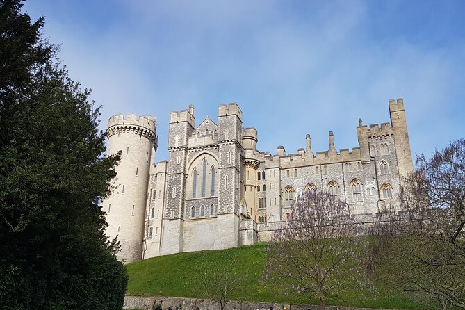 Visit Stonehenge and Salisbury From Southampton - Booking and Customization