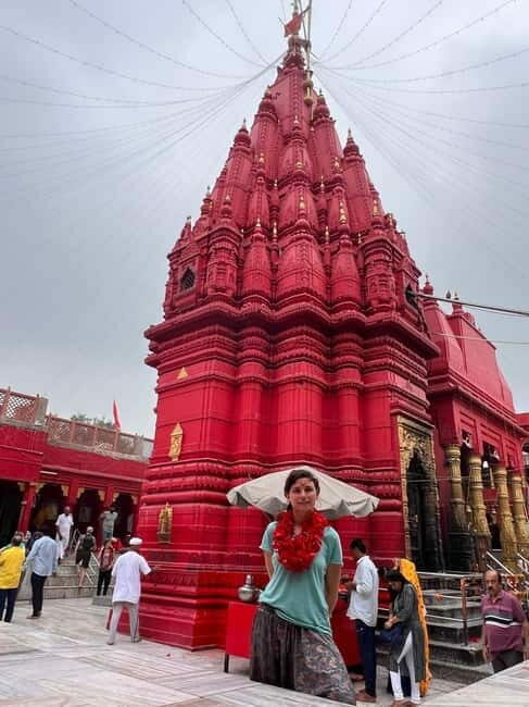 Visit the 3 largest temples in Benares - Exploring Varanasis Major Temples in a Nutshell
