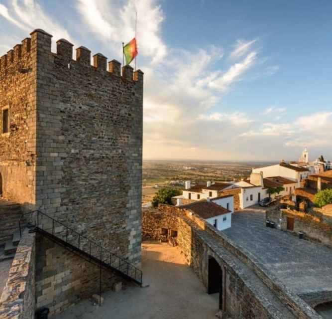 Visit the Caves of Mira De Aires, Fátima, Batalha, and Óbidos - Itinerary Highlights