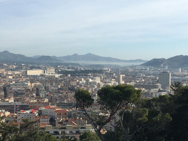 Visit the Medieval Town of Hyères With a Tour Guide - Guided Walking Tour