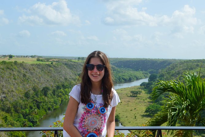 Visit to Altos De Chavón - Chávon River and Scenic Views