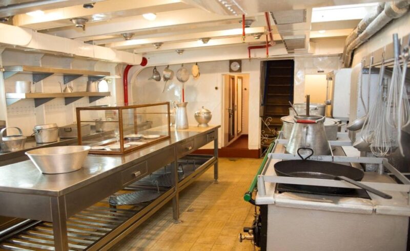 Visit to Gil Eannes Hospital Ship Museum - Customer Ratings and Feedback