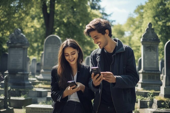 Visit to Père Lachaise Cemetery: a Self-Guided Tour - Overview of the Experience