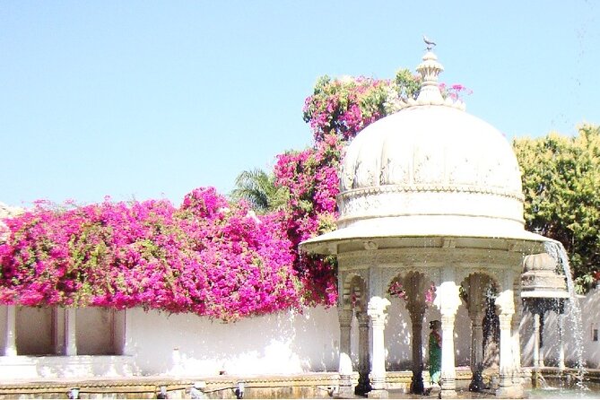 Visit to Sahelion Ki Bari, Garden of the Maidens, Udaipur - Meeting and Pickup