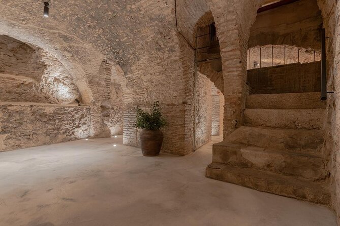 Visit to the Toledo Underground - Tour Inclusions and Features