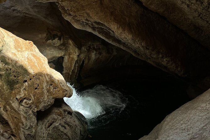 Visit Wadi Shab for a Full Day From Muscat - Itinerary for the Day