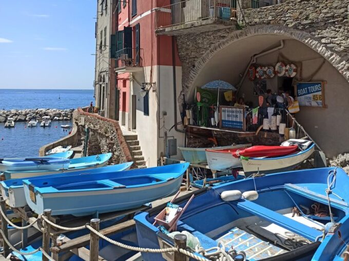 Visit Wonderland Cinque Terre in One Day - Additional Information