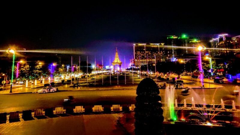 Visiting 9 Places in 3 Hours Tour by Tuk-Tuk in the Evening - Itinerary Highlights