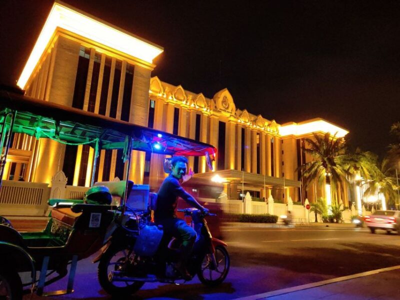 Visiting 9 Places in 3 Hours Tour by Tuk-Tuk in the Evening - Booking Details
