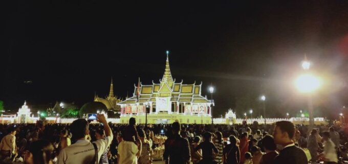 Visiting 9 Places in 3 Hours Tour by Tuk-Tuk in the Evening - Frequently Asked Questions