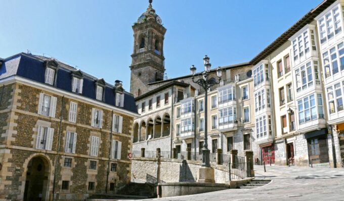 Vitoria Private Tour From Bilbao With Pick up and Drop off - Discovering Vitorias Green Belt