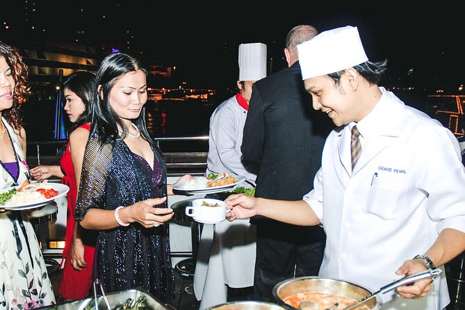 VIVA Alangka Dinner Cruise With Cabaret Show - Participant Eligibility