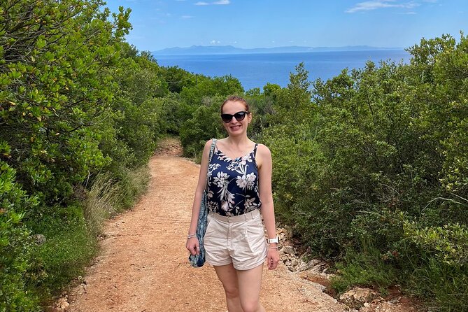 Vlorë and the Albanian Riviera Full-Day Visit With Lunch  - Tirana - Language Options