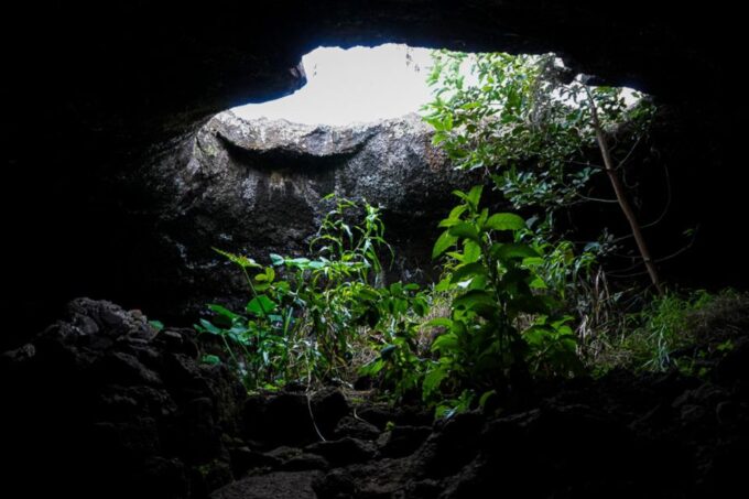 Volcanic Refuges: Excursion to Underground Civilization - Visiting Puna Pau