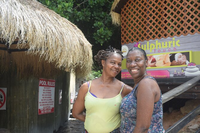 Volcanic Tour and Botanical Gardens - Pricing and Reservations