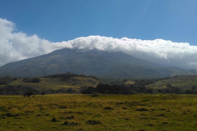 Volcano Crater Tour and Waterfalls - Key Points