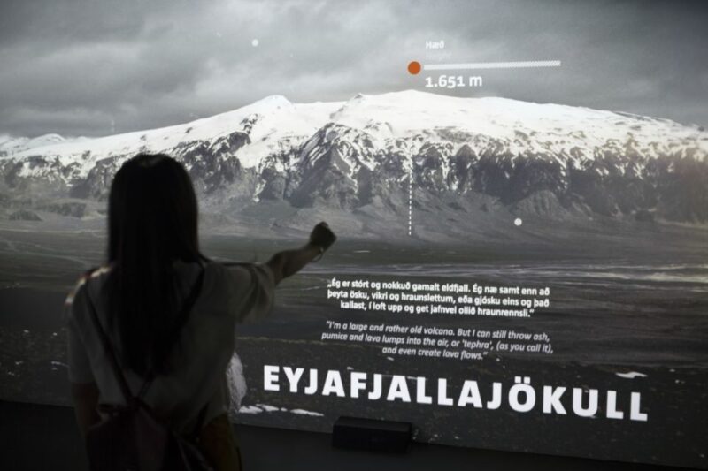 Volcano Exhibition and Cinema - Lava Centre Iceland - Meeting Point and Accessibility