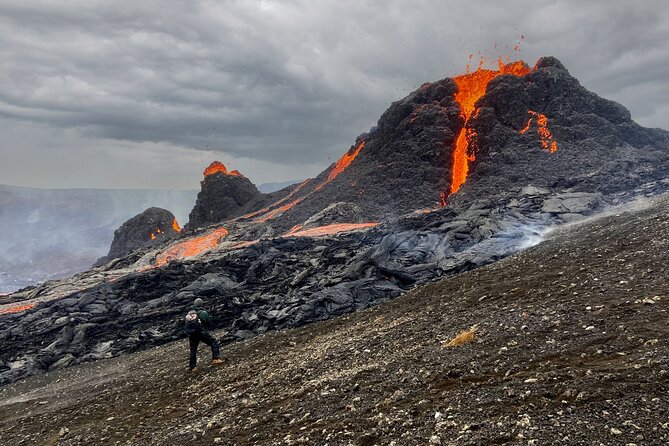 Volcano Hike in Reykjanes Peninsula From Reykjavik - Getting to the Meeting Point