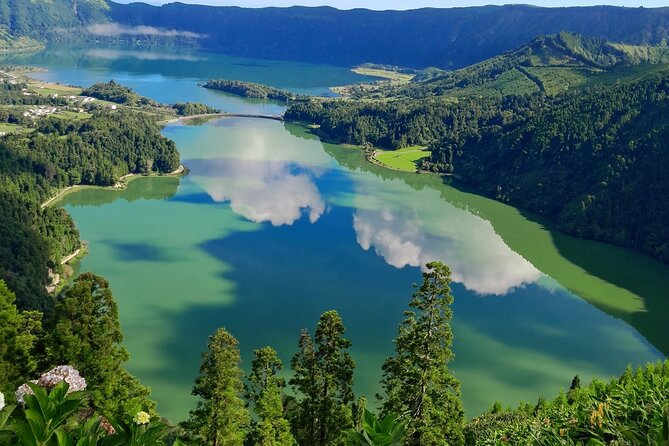 Volcanoes Route: 2-Day Tour on the Island of São Miguel - Island Highlights: Day 2