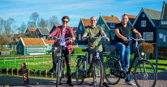 Volendam: Bike Rental With Suggested Countryside Route - Frequently Asked Questions