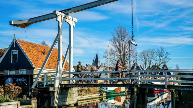 Volendam: E-Bike Rental With Suggested Countryside Route - Route and Locations