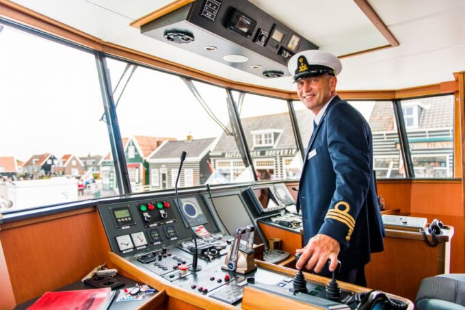 Volendam: Express Boat Cruise to Marken Island - Cruise Duration and Frequency