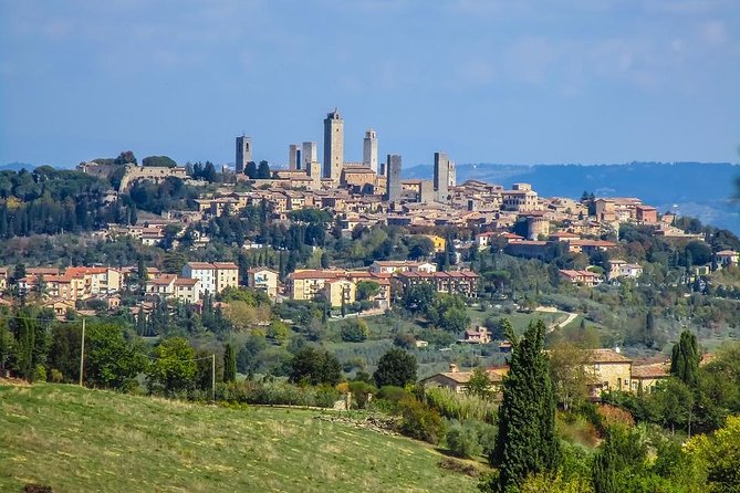 Volterra and San Gimignano From Lucca - Highlights of Volterra