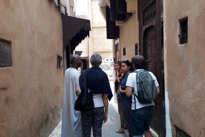 Volubilis, Moulay Idriss, and Meknes Tour - Pickup and Accessibility