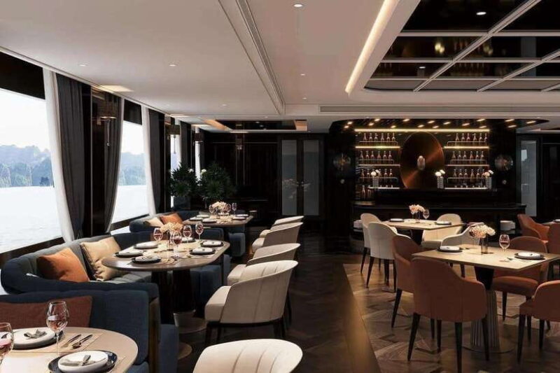 Voyage of Culture on Saquila Yacht Discover Bai Tu Long Bay - Culinary Journey on the Bay