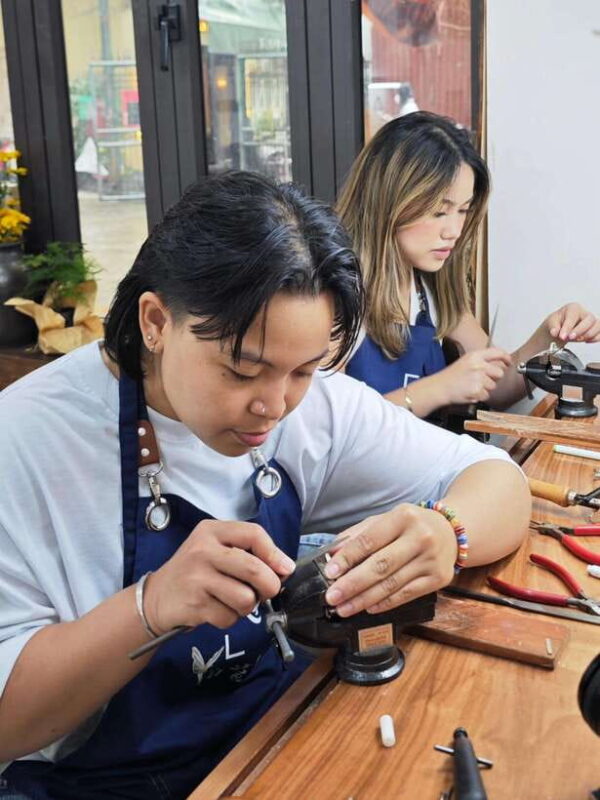 Vung Ky Uc - Handmade Silver Jewelry Workshop - Creating Personalized Jewelry