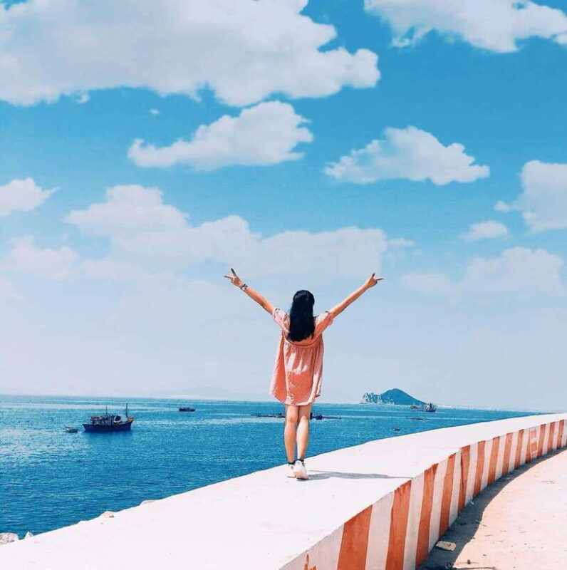 Vung Tau Private City & Street Food Tour By Motorbike - Transportation and Accommodation