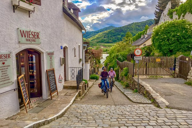 Wachau for Adventurers - Booking and Cancellation Policies