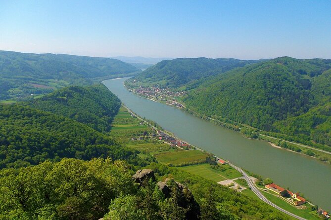 Wachau Valley Kayak & Wine Tour - Inclusions